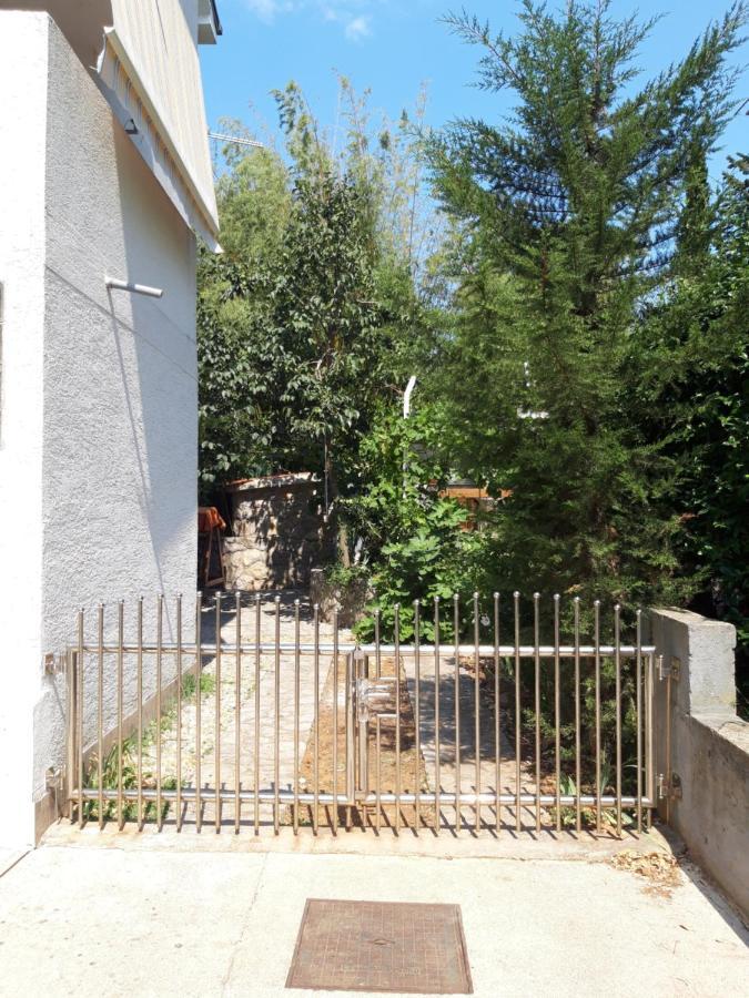 Apartment Bozena Krk Krk Town Exterior photo